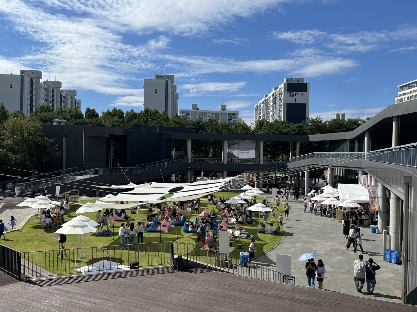 [사진모음집] 2024 강동북페스티벌 <질문의 기록들 - #독서마당 & #질문서재 북큐레이션> 이미지 12