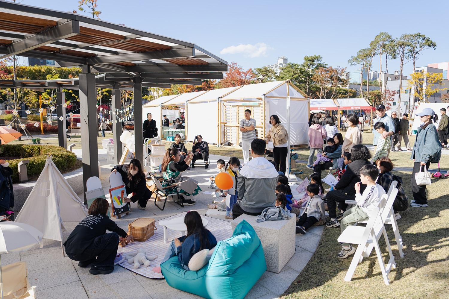 [사진모음집] 2025 강동북페스티벌 +그림책 +읽어주기 이미지 2