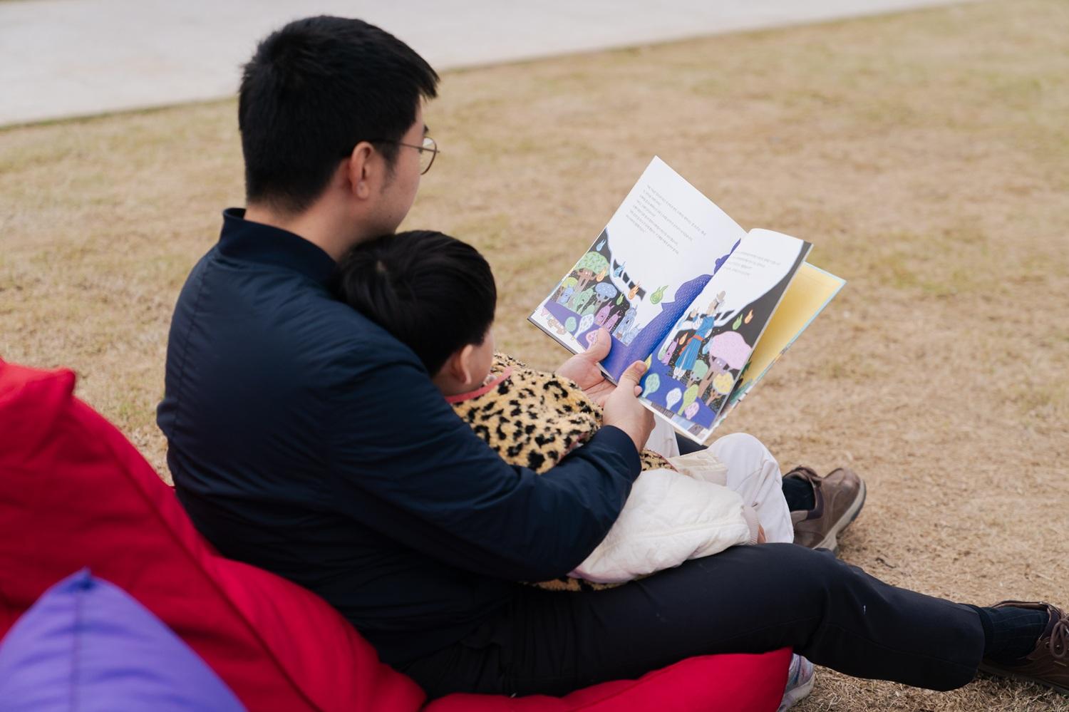 [사진모음집] 2025 강동북페스티벌 +야외도서관 +책가도 이미지 9