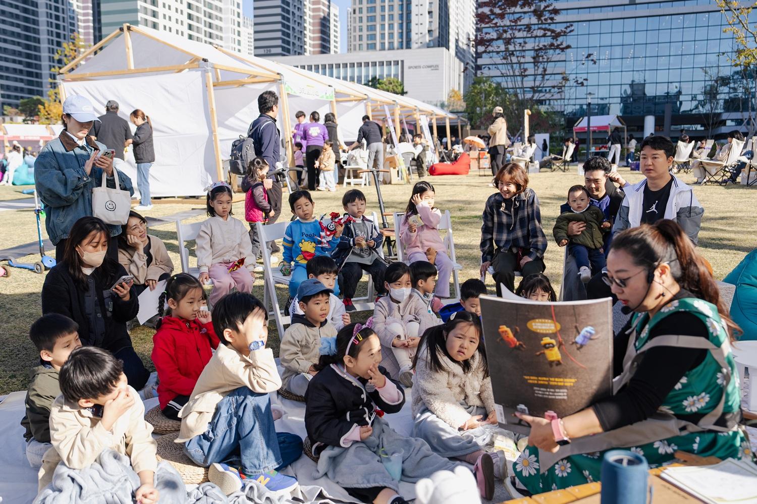 [사진모음집] 2025 강동북페스티벌 +그림책 +읽어주기 이미지 5